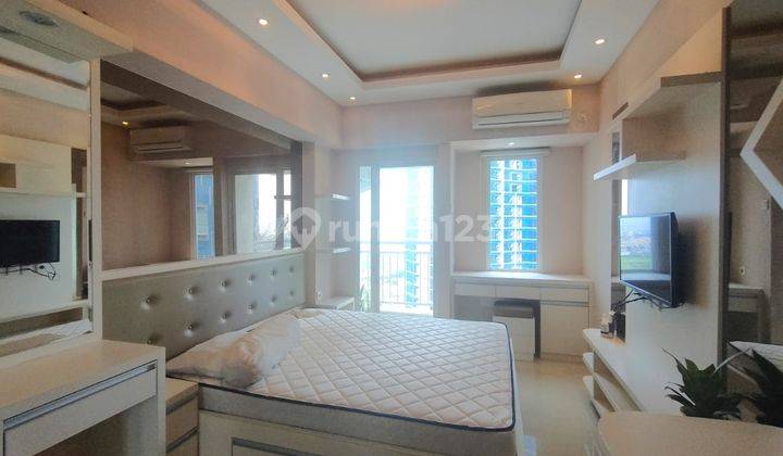 Tinggal Bawa Koper Apartement Orchard Studio Full Furnish Surabaya 1