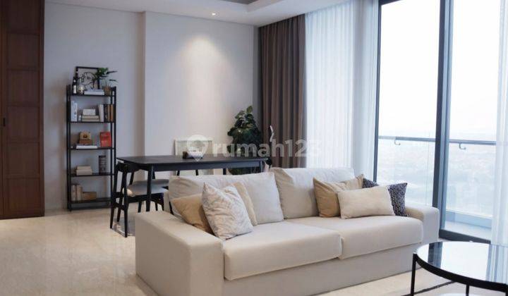 The Voila Apartment Ciputra Worlds Surabaya Barat 3br+1 Furnished Mewah Golf View 2