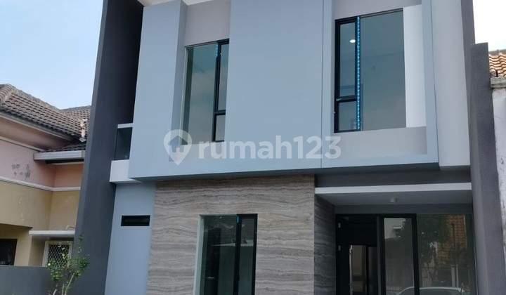 Rumah Baru Citraland Surabaya Depan Desain Mewah