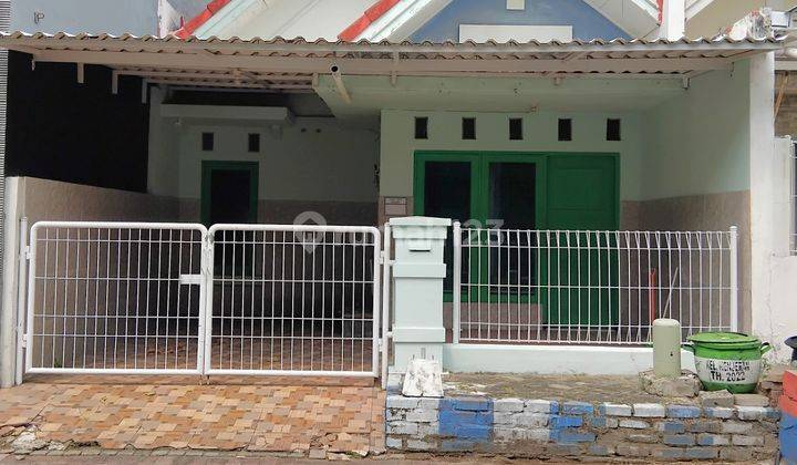 Rumah Masih Terawat di Pantai Mentari Kenjeran Surabaya 2