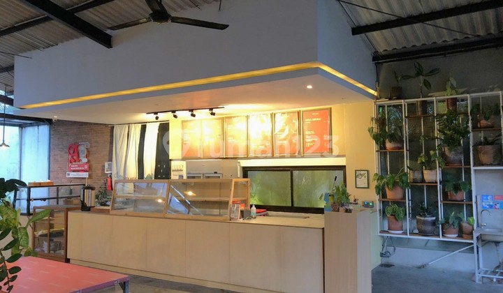 Drop Price Siap Cari Cuan - Gedung 4 Lantai & Bangguan Ex Resto Rungkut Industri Surabaya Parkir Luas Cocok Utk Hotel, Bank, Kantor cabang dll Drop Price Siap Cari Cuan - Gedung 4 Lantai & Bangguan Ex Resto Rungkut Industri Surabaya Parkir Luas Cocok Utk Hotel, Bank, Kantor cabang dll