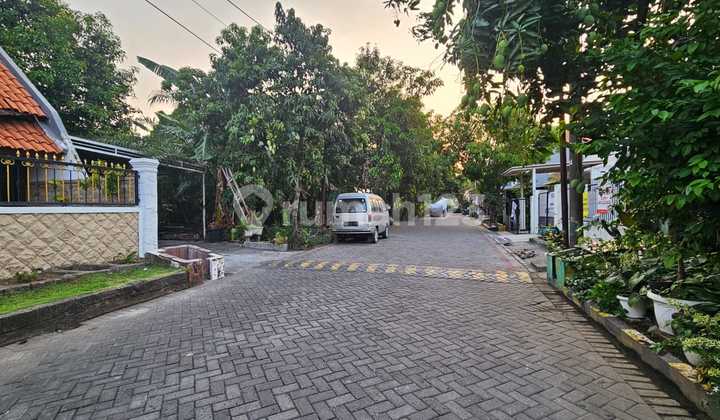 Rumah Medokan Asri Rungkut Surabaya 10x20 SHM Seberang Kampus UPN Cocok Dibangun Kost 2