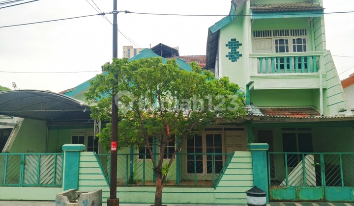 Ready to Become an Active Boarding House with 9 Rooms in Baruk Utara - East Surabaya