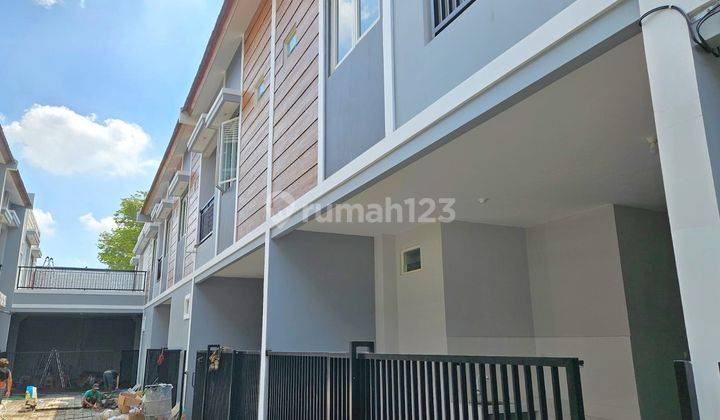 Rumah Kost Siwalankerto Surabaya Baru Gress 7KT 3 Menit Dari Kampus Petra Harga 1M An 2