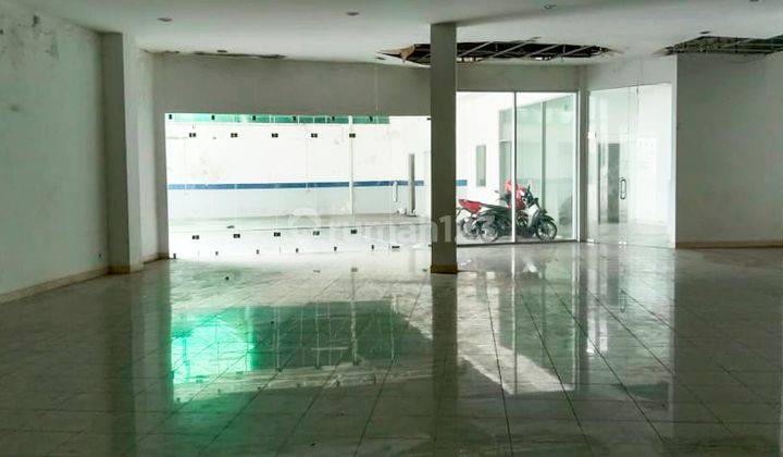 Ruang Usaha di Raya Mayjen Sungkono Surabaya 2