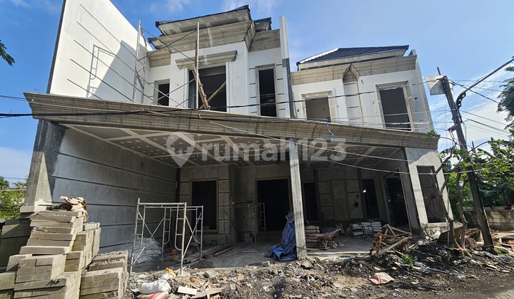 Rumah Klasik Minimalis Saronojiwo - Akses Mantap, Harga Mantap! Surabaya Timur