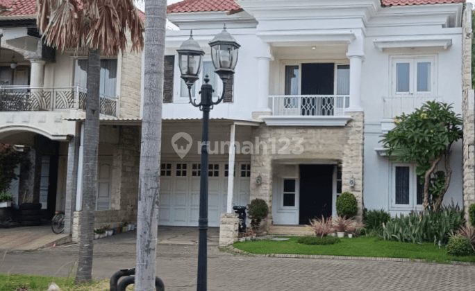 Rumah Estetik Furnish di Perumahan Ekslusive Jemursari Regency 2