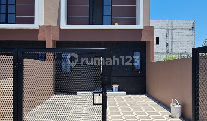 Scandinavian-style 2-story New House in Tambak Medokan Ayu, Rungkut, East Surabaya, 3 Bedrooms, 900 Million 2