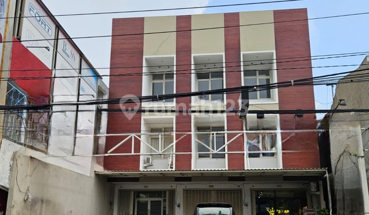 Rungkut Industrial South Surabaya Shop House, New SHM, Brand New, 3 Floors, Facing Main Road, Cheap Rungkut Industrial South Surabaya Shop House, New SHM, Brand New, 3 Floors, Facing Main Road, Cheap
