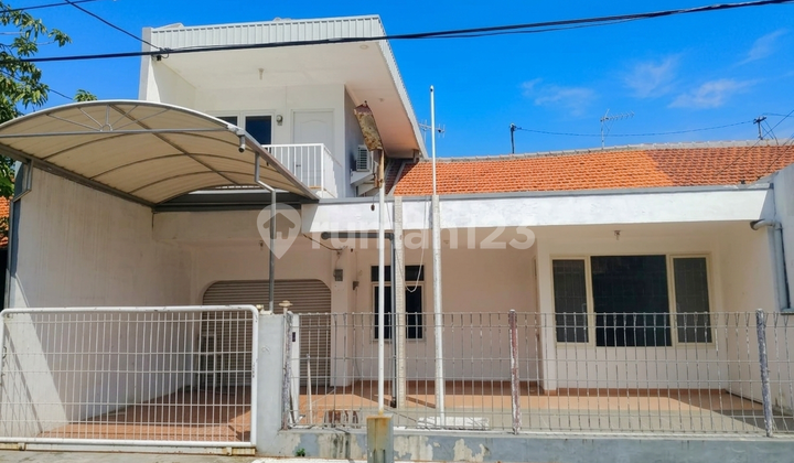 Disewakan Rumah 2 Lantai Rungkut Mejoyo Selatan - Dekat Ubaya & Area Kerja Rungkut