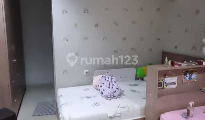 Rumah Hook 2 Lantai Siap Huni Di Sunter, Harga Di Bawah Njop