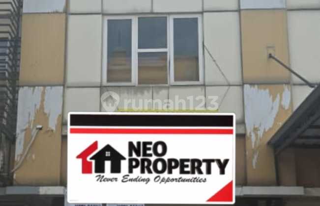 3-Storey Shop House Golden Boulevard Bsd Tangerang