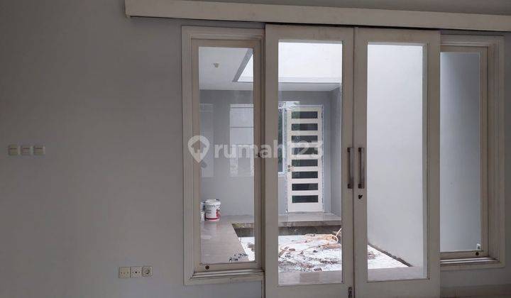 Rumah di Jual delatinos bsd tangerang  selatan 2