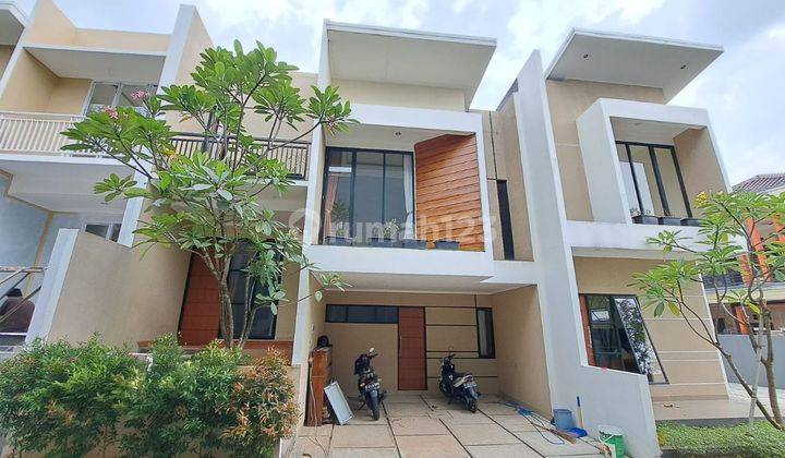 Rumah 2 lantai Modern Minimalis di Condet Jakarta Timur  2