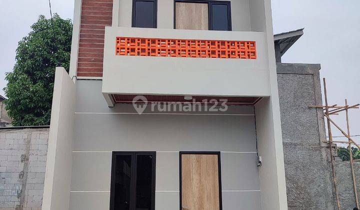 Rumah 2 lantai Termurah di Tangerang Selatan  1