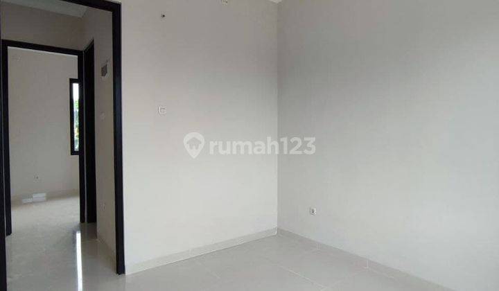 Rumah 2 Lantai Furnished Free Biaya di Pamulang 2