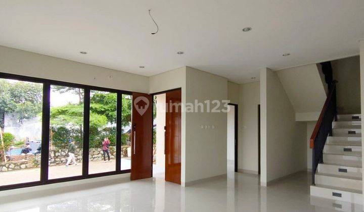 Rumah 2 lantai Modern Minimalis di sektor 2 Bintaro  2