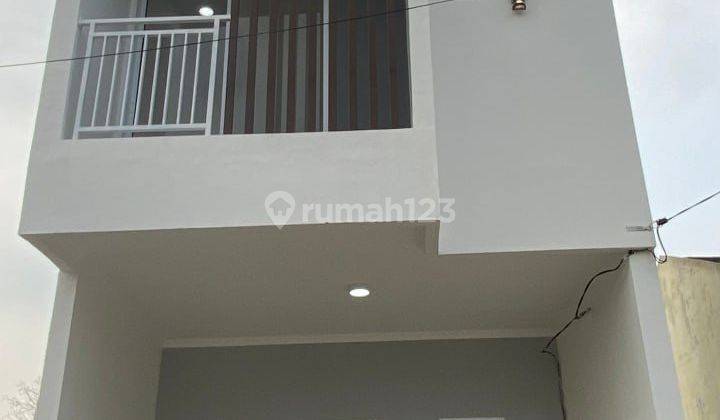 Rumah 2 Lantai Modern Minimalis di Cilodong Depok 1