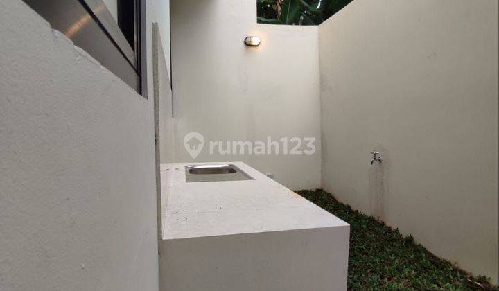 Rumah 2 lantai Spesifikasi Bata Merah siap huni di Pamulang  2