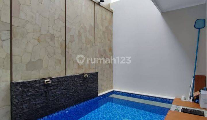 Rumah 2 lantai Modern Classic with Private Pool 2