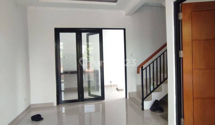 Rumah 2 lantai Model Bali Modern di Pamulang  2