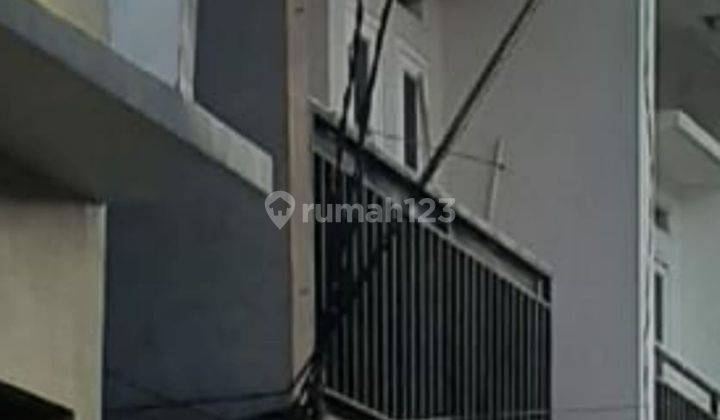 Jual Rumah di Rawa Belong  1
