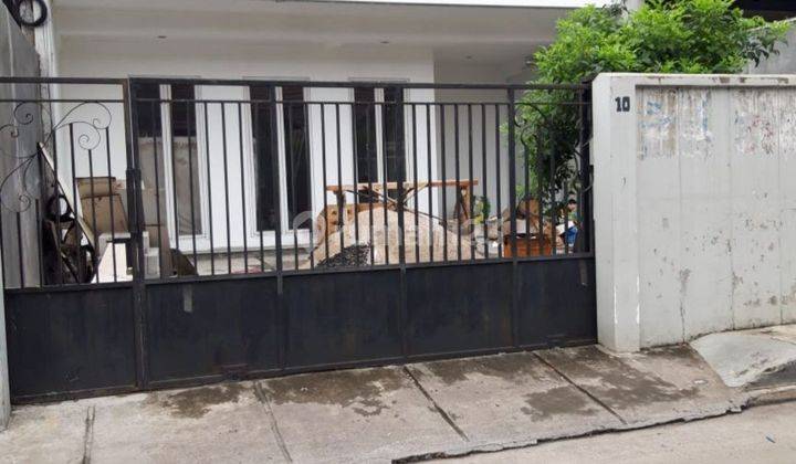 Di jual rumah baru Renov di Mampang 1