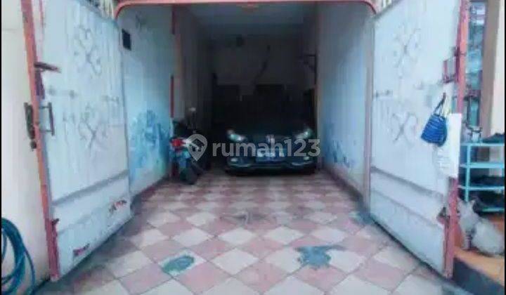 Di jual rumah Luas Murah di Matraman 2