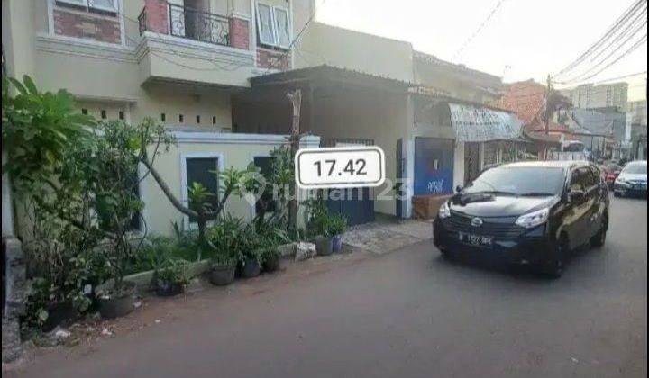 Di jual rumah Bagus Akses Mobil di Kalibata 2