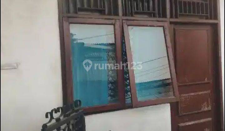 Di jual rumah kost luas akses motor di Cipete 2