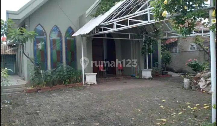 Di Jual Rumah Luas Di Kebayoran Lama 2