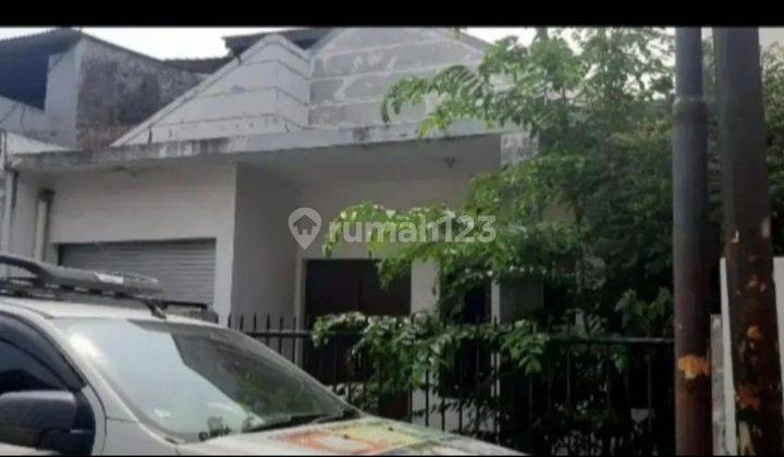 Di Jual Rumah Lama Bangunan Kokoh Di Asem Baris 2