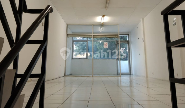 Ruko Kebayoran Lama Jakarta Selatan - di Sewakan