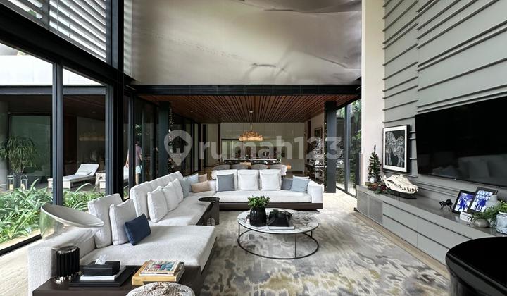 Rumah Mewah 3 Lantai Siap Huni Prime Area Dharmawangsa Kebayoran Baru