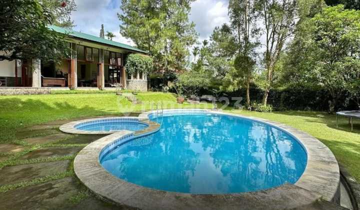 Rumah Villa Bagus 1 Lantai Siap Huni Dalam Komplek Cisarua Bogor Jawa Barat Rumah Villa Bagus 1 Lantai Siap Huni Dalam Komplek Cisarua Bogor Jawa Barat