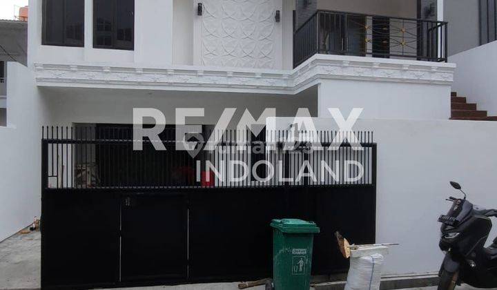 Jual Rumah Baru Bagus 3 Lantai Siap Huni Di Kav Dki Meruya Jakarta Barat 1