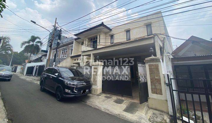 Jual Rumah Strategis 2 Lantai Siap Huni Di Ciomas Kebayoran Baru 1