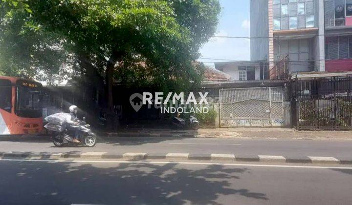 Rumah Tua Strategis 2 Lantai Pinggir Jalan Pos Pengumben Raya 1