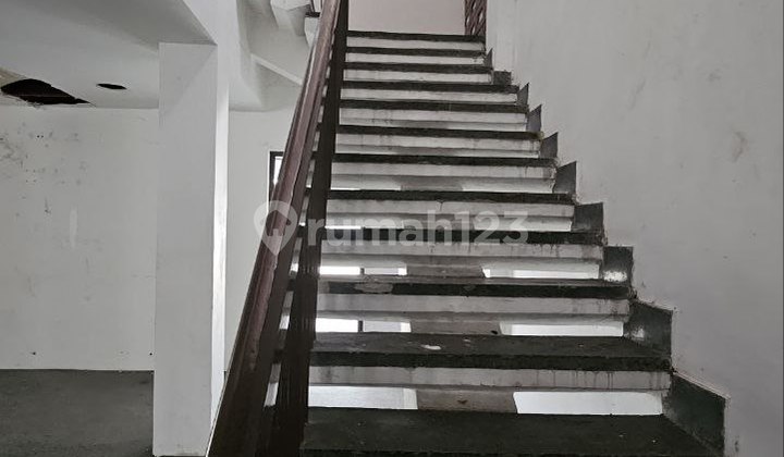 Jual Tanah Dan Bangunan Komersil Strategis Luas 2180m Di S. Parman Jakarta Barat 2