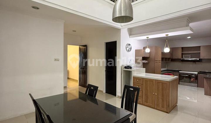 Rumah Cantik & Terawat 2 Lantai Siap Huni Super Murah Kemang Jakarta Selatan 2