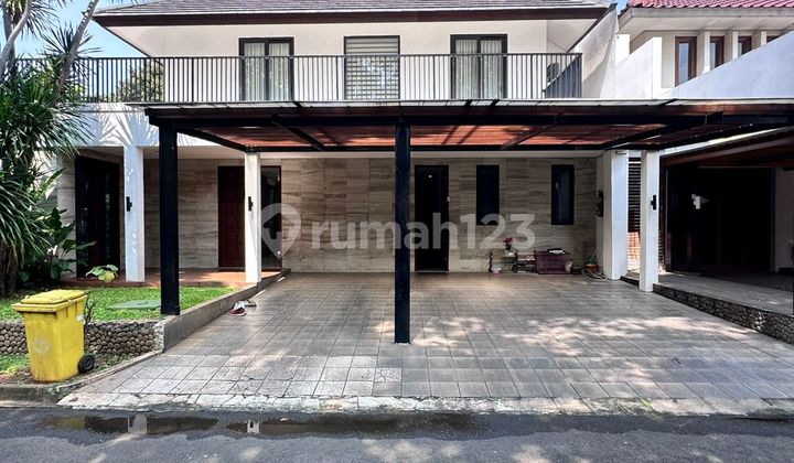 Rumah Cantik Dalam Townhouse 2 Lantai Siap Huni di Mutiara Kemang Jakarta Selatan