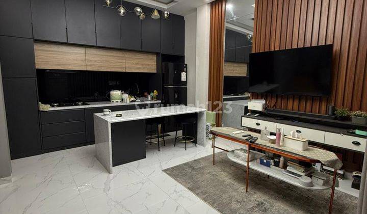 Jual Rumah Cantik 2 Lantai Strategis Siap Huni Di Kebagusan Jakarta Selatan 1