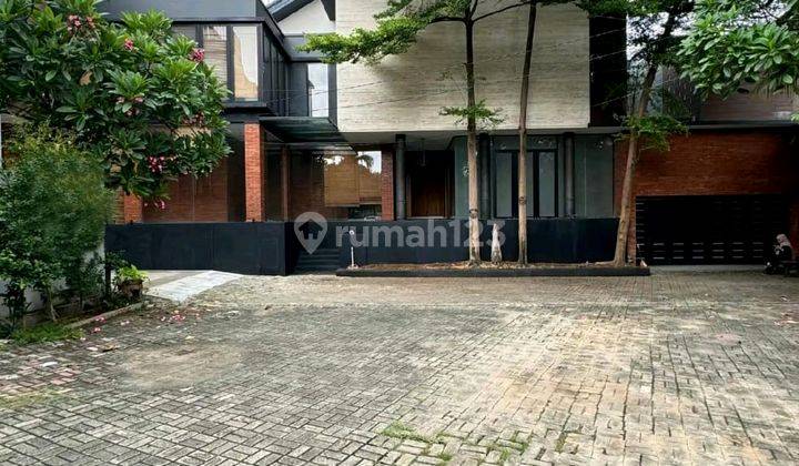 Jual Rumah Mewah Modern Kontemporer 2 Lantai Siap Huni Di Kebayoran Lama Jakarta Selatan 2