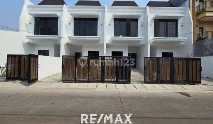 Jual Rumah Baru Bagus 2 Lantai Siap Huni Di Kav Dki Meruya Jakarta Barat 1