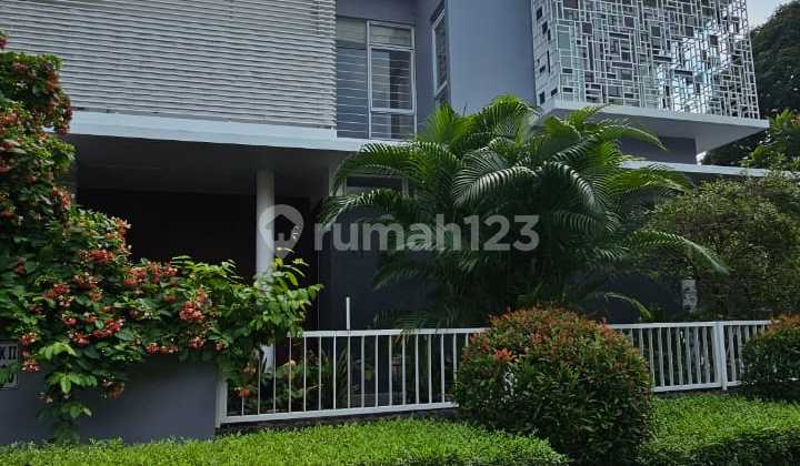 Rumah Mewah 3 Lantai Hook Siap Huni Permata Buana Jakarta Barat 2