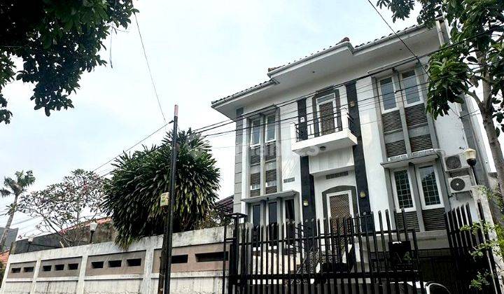 Jual Rumah Bagus 3 Lantai Siap Huni Di Bangka Jakarta Selatan 1