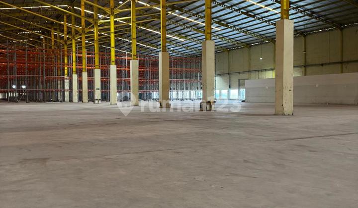 Gudang Industri Strategis Luas 9,7Ha di Cikarang Jawa Barat Gudang Industri Strategis Luas 9,7Ha di Cikarang Jawa Barat