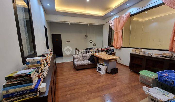 Dijual Rumah 2,5 Lantai Duri Kepa Jakarta Barat 1