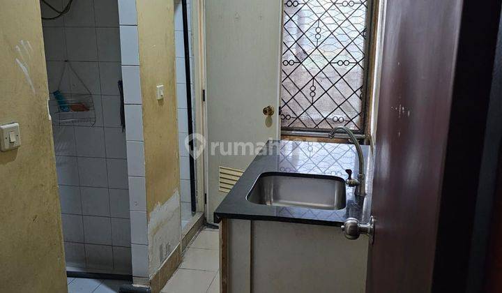 Dijual Apartemen Taman Anggrek 3 BR Furnished 6