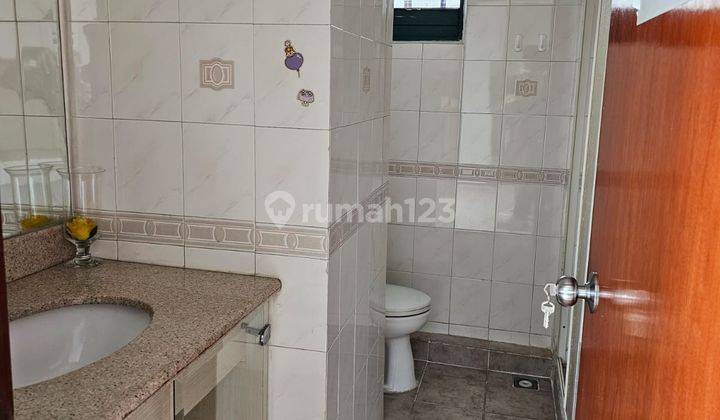Dijual Apartemen Taman Anggrek 3 BR Furnished 13